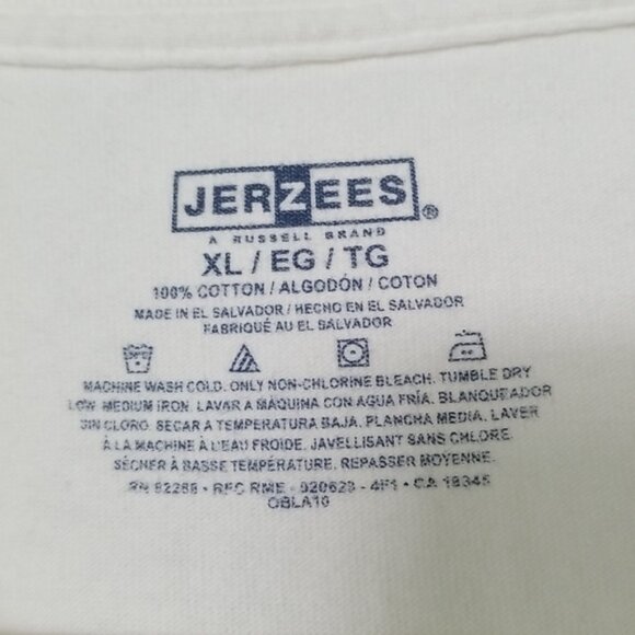 Tshirt - Picture 2 of 3